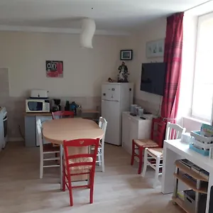 T3 Calme Et Lumineux Entre Et Centre Bourg , Cancale France